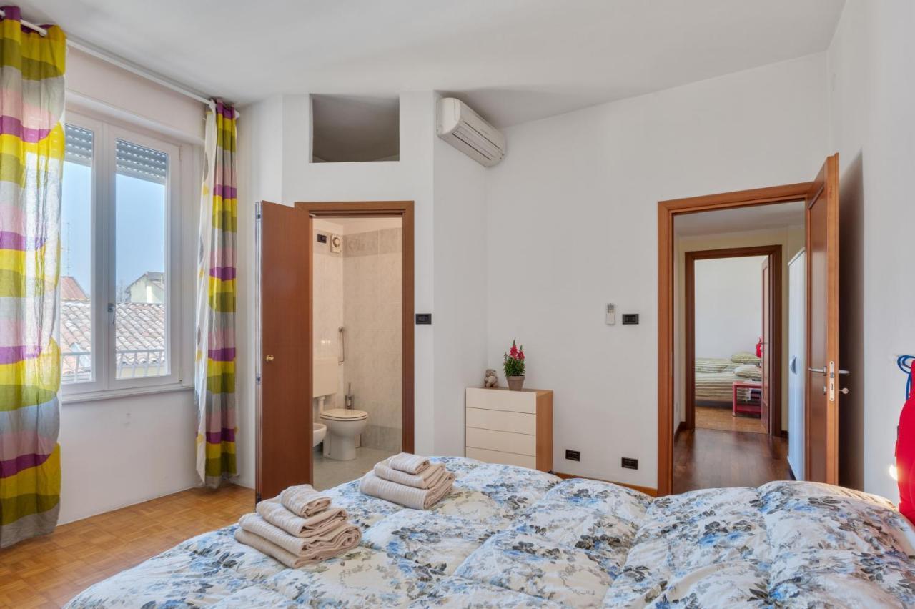 Oltretorrente Ampio Appartamento con Balconi Parma Esterno foto